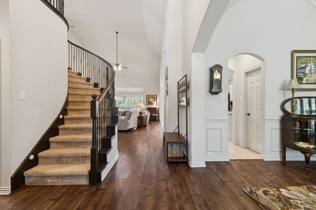 139 Las Colinas Trail, Cross Roads, TX 76227