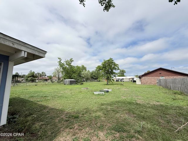 175 N Berthe Avenue, Panama City, FL 32404