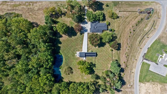 3930 N Waggoner Road, Blacklick, OH 43004