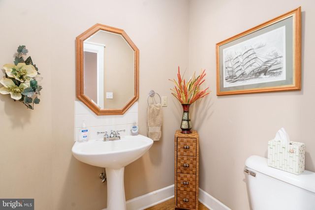 56 SUNNYBROOK DR, Elkton, MD 21921