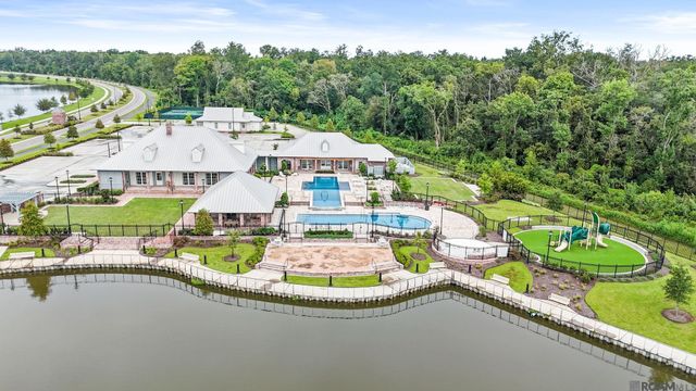 13804 Harveston Mill Dr, Baton Rouge, LA 70810
