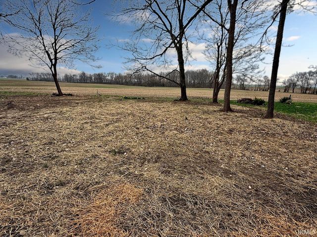 1061 E 600 S, Fort Branch, IN 47648