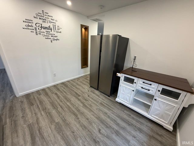 1061 E 600 S, Fort Branch, IN 47648