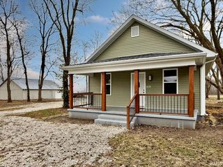 1061 E 600 S, Fort Branch, IN 47648