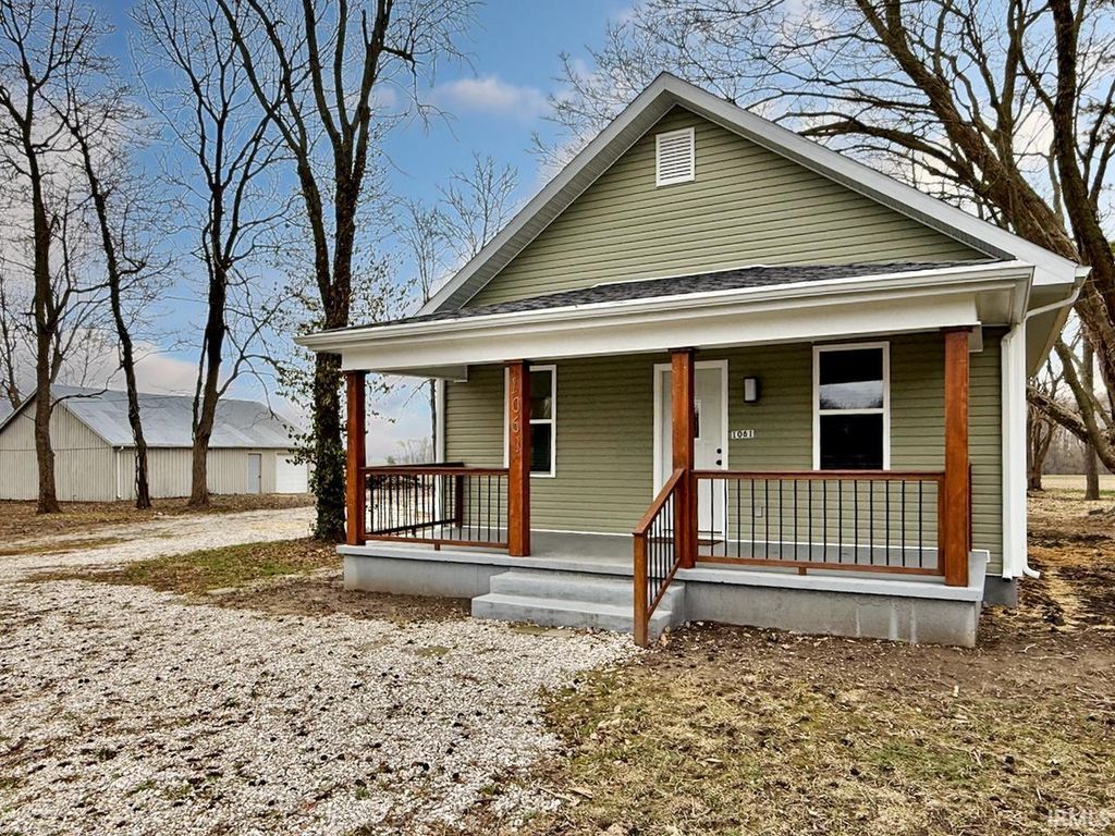 1061 E 600 S, Fort Branch, IN 47648