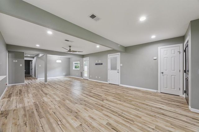 2804 Neches River Drive, Pearland, TX 77584