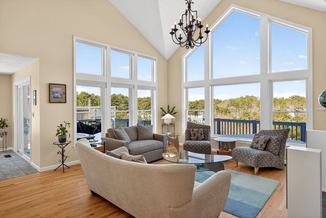 12 Prower Lndg 12, Plymouth, MA 02360