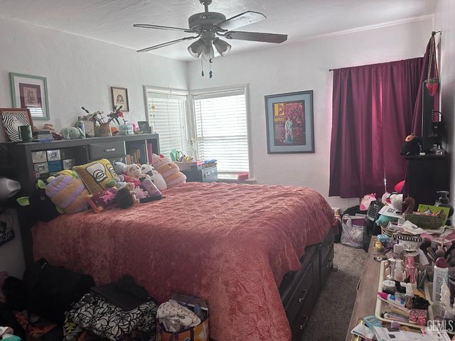 2131 1st Street, Bakersfield, CA 93304