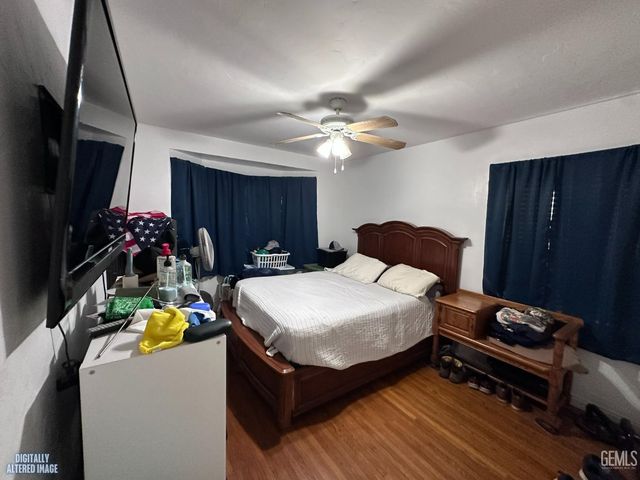 2131 1st Street, Bakersfield, CA 93304