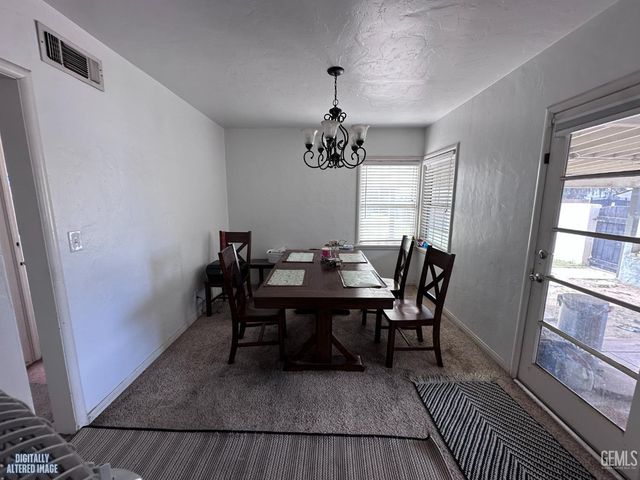 2131 1st Street, Bakersfield, CA 93304