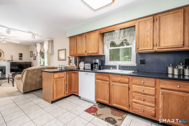 20 Heacock Crossbrook Road, New Milford, CT 06776