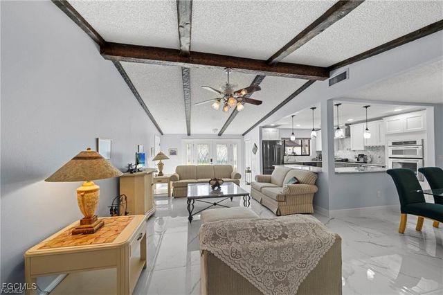 11650 Pointe Circle DR, Fort Myers, FL 33908