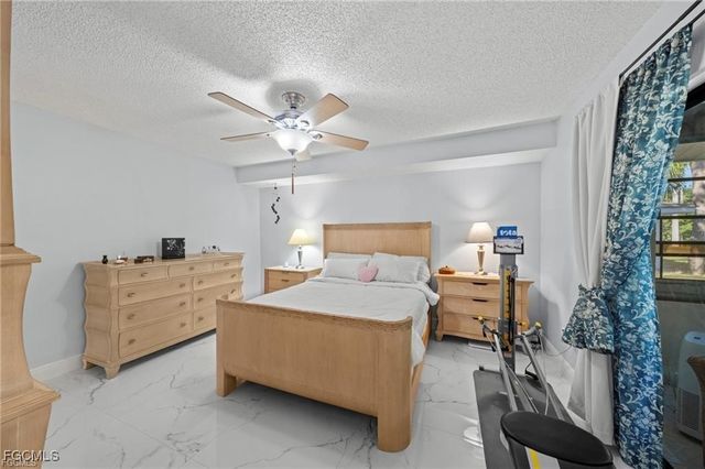 11650 Pointe Circle DR, Fort Myers, FL 33908