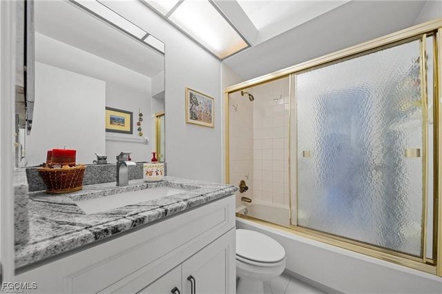 11650 Pointe Circle DR, Fort Myers, FL 33908