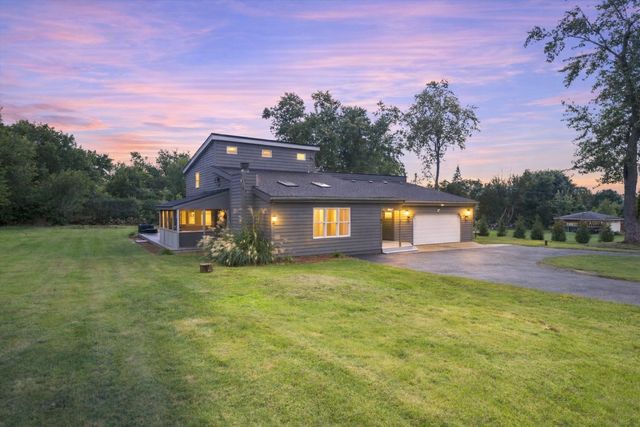 911 Kohley Road, Lisle, IL 60532