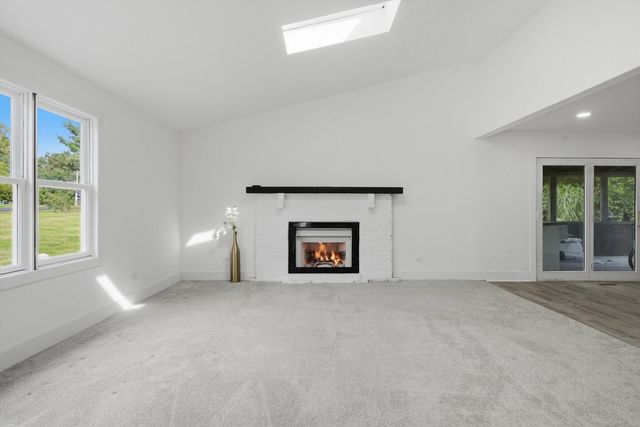 911 Kohley Road, Lisle, IL 60532