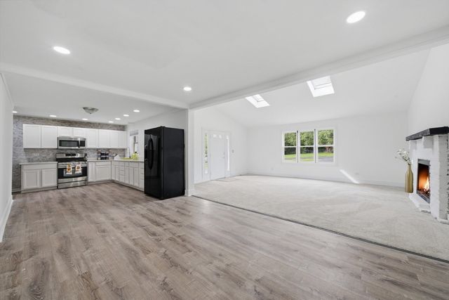 911 Kohley Road, Lisle, IL 60532
