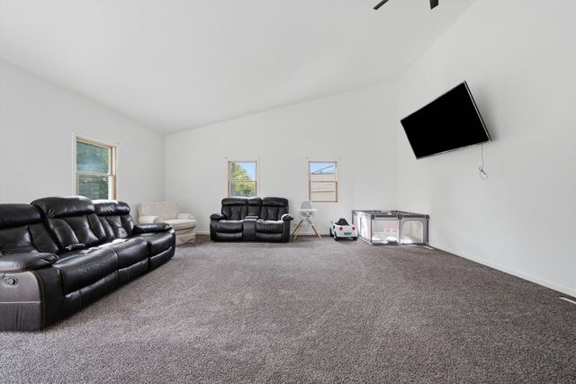 911 Kohley Road, Lisle, IL 60532