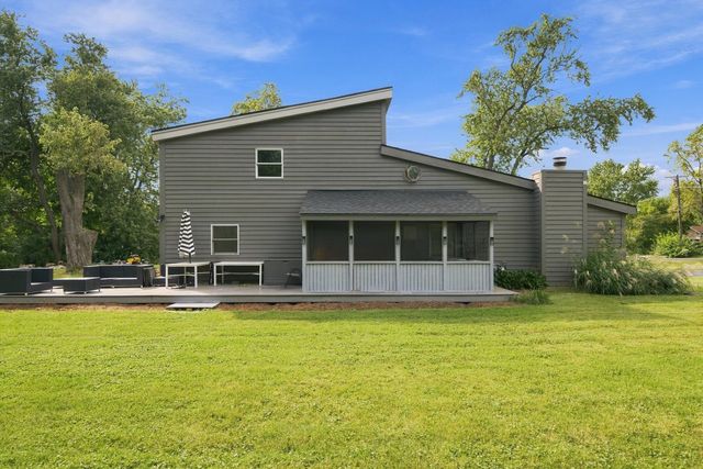 911 Kohley Road, Lisle, IL 60532