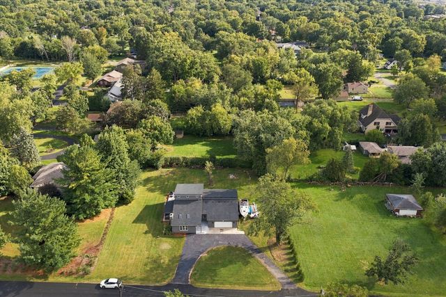 911 Kohley Road, Lisle, IL 60532