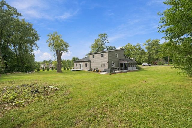 911 Kohley Road, Lisle, IL 60532