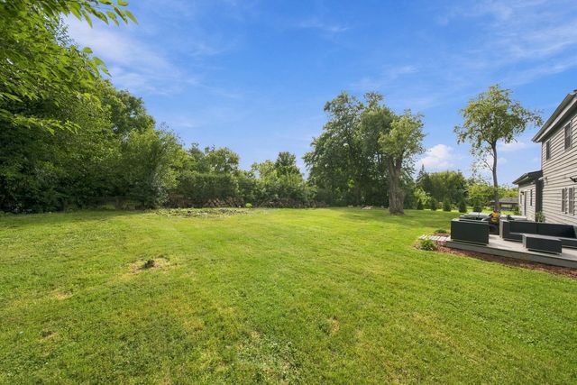 911 Kohley Road, Lisle, IL 60532