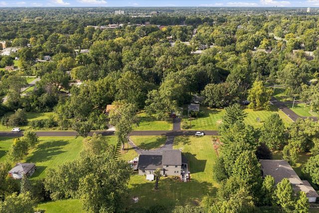 911 Kohley Road, Lisle, IL 60532