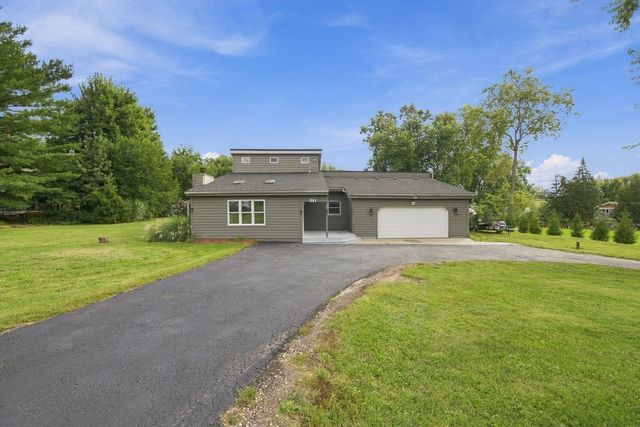 911 Kohley Road, Lisle, IL 60532