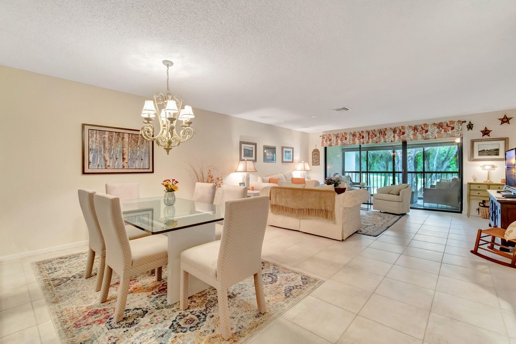 19 Westgate Lane 19f, Boynton Beach, FL 33436