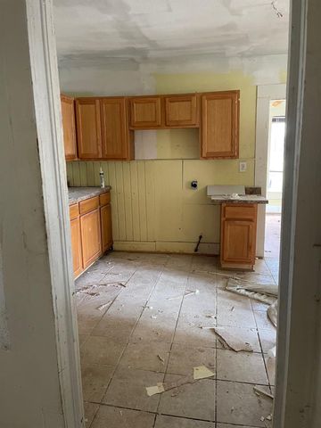2122 W Little York Road, Houston, TX 77091