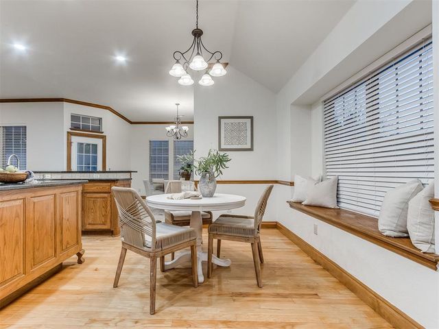 16909 Gladstone Circle, Edmond, OK 73012