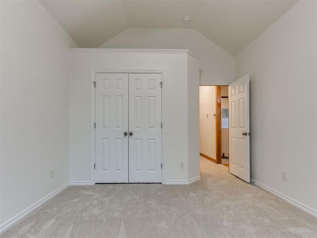 16909 Gladstone Circle, Edmond, OK 73012