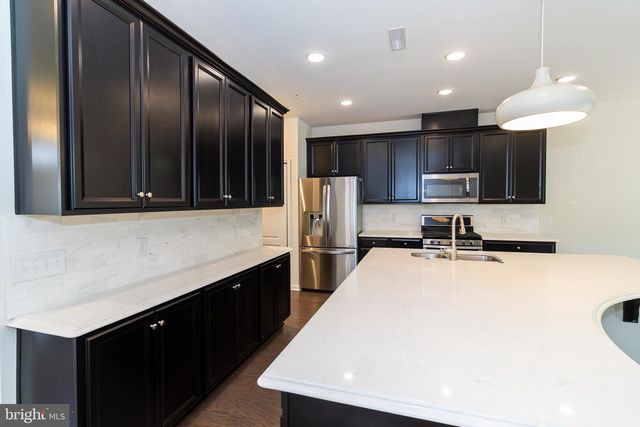 46 MULLIGAN CT, Downingtown, PA 19335