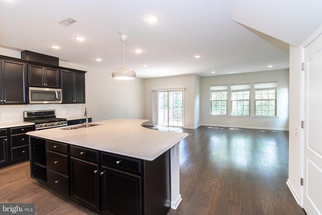 46 MULLIGAN CT, Downingtown, PA 19335