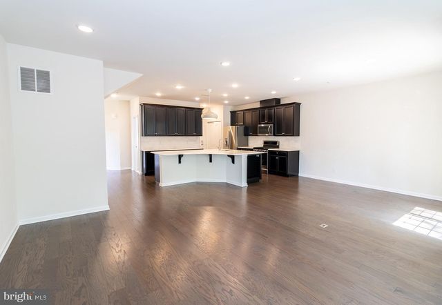 46 MULLIGAN CT, Downingtown, PA 19335