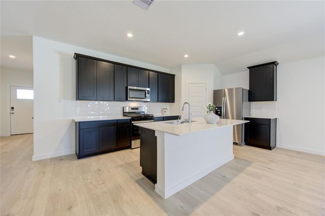 8038 Tropea Drive, Richmond, TX 77406