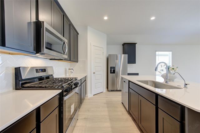 8038 Tropea Drive, Richmond, TX 77406