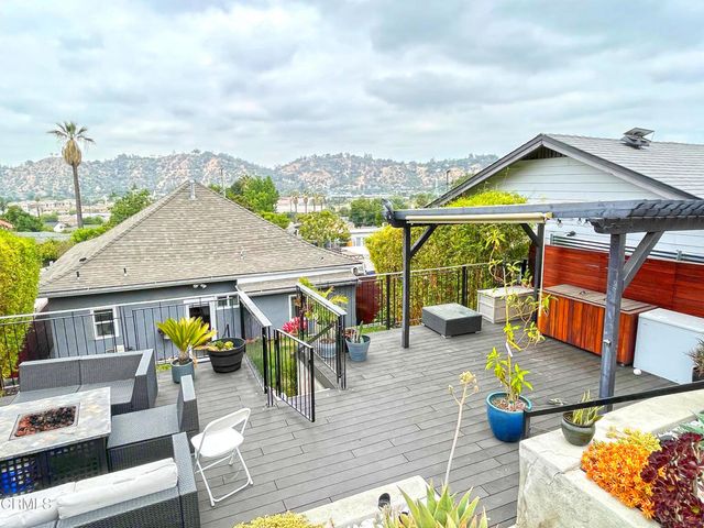 1609 Isabel Street, Los Angeles, CA 90065
