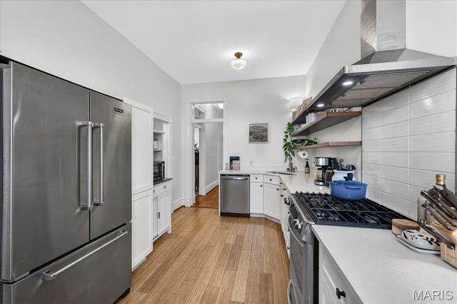 2520 California Avenue, St Louis, MO 63104