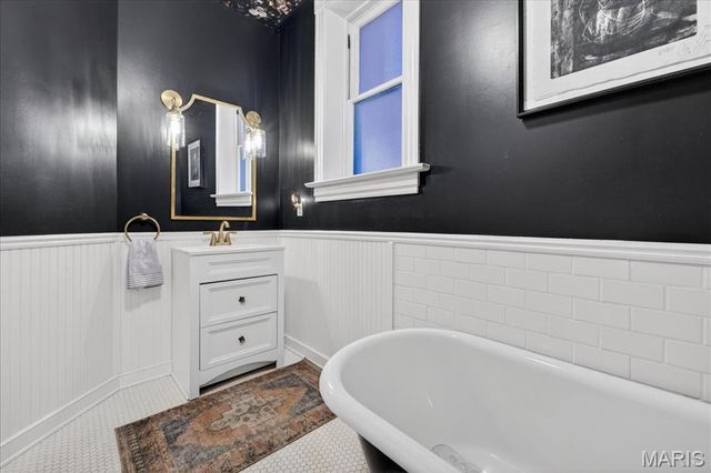 2520 California Avenue, St Louis, MO 63104