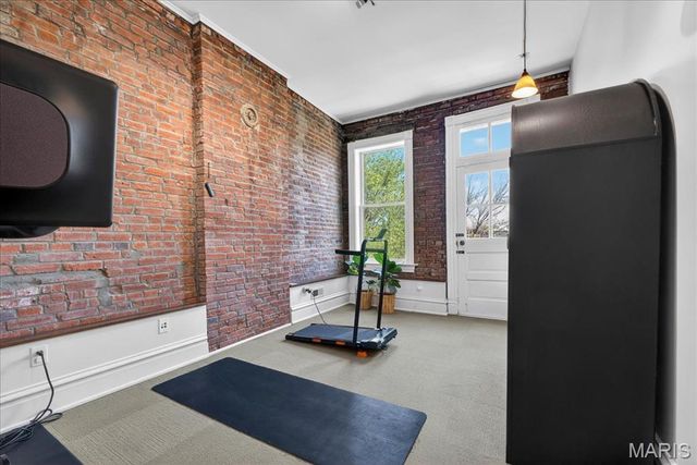 2520 California Avenue, St Louis, MO 63104