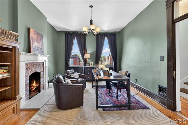 2520 California Avenue, St Louis, MO 63104