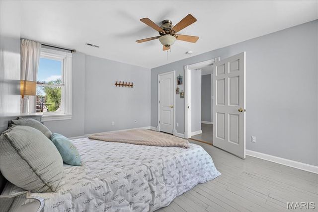 2520 California Avenue, St Louis, MO 63104