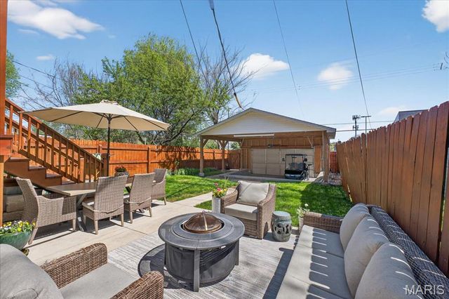 2520 California Avenue, St Louis, MO 63104