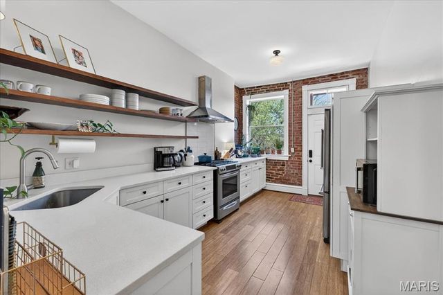 2520 California Avenue, St Louis, MO 63104