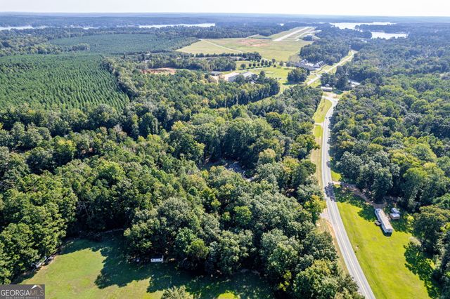 156 Log Cabin Road NE, Milledgeville, GA 31061