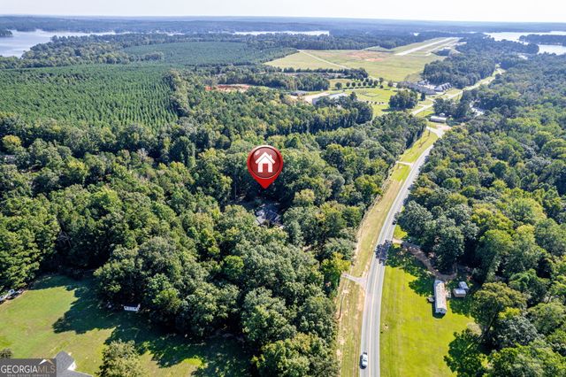 156 Log Cabin Road NE, Milledgeville, GA 31061