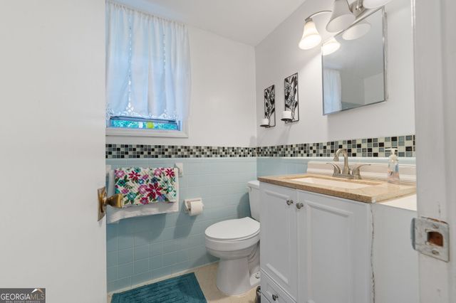 156 Log Cabin Road NE, Milledgeville, GA 31061