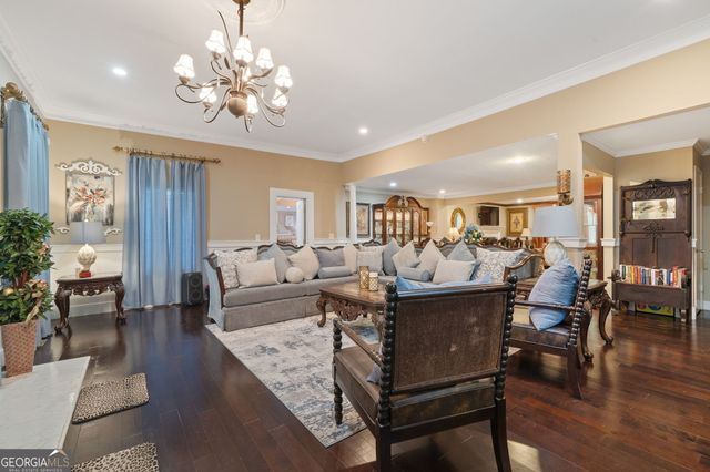 156 Log Cabin Road NE, Milledgeville, GA 31061