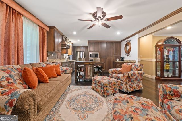 156 Log Cabin Road NE, Milledgeville, GA 31061